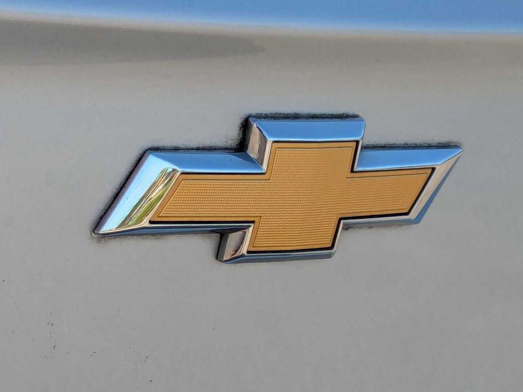 used 2017 Chevrolet Cruze car, priced at $12,500