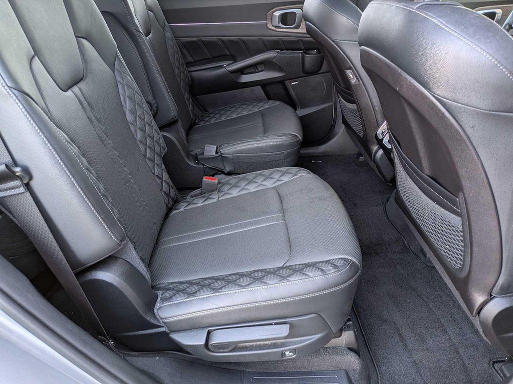 used 2021 Kia Sorento car, priced at $24,398