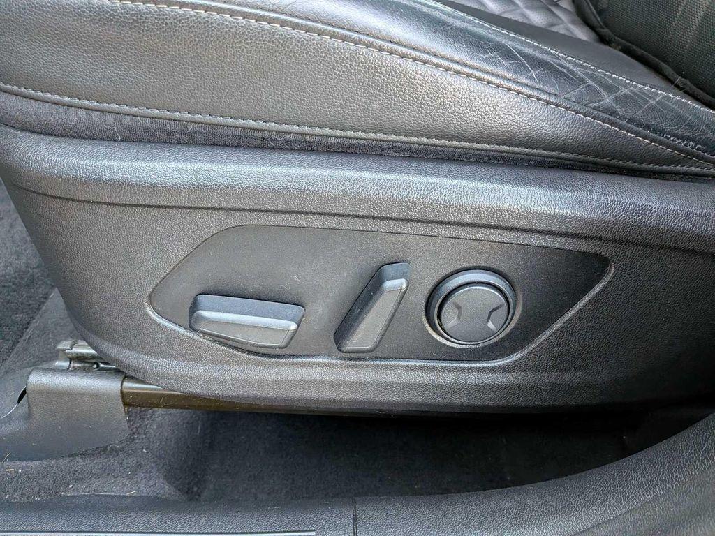 used 2021 Kia Sorento car, priced at $24,398