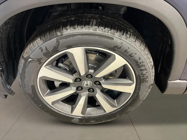 new 2025 Honda Pilot car, priced at $54,530