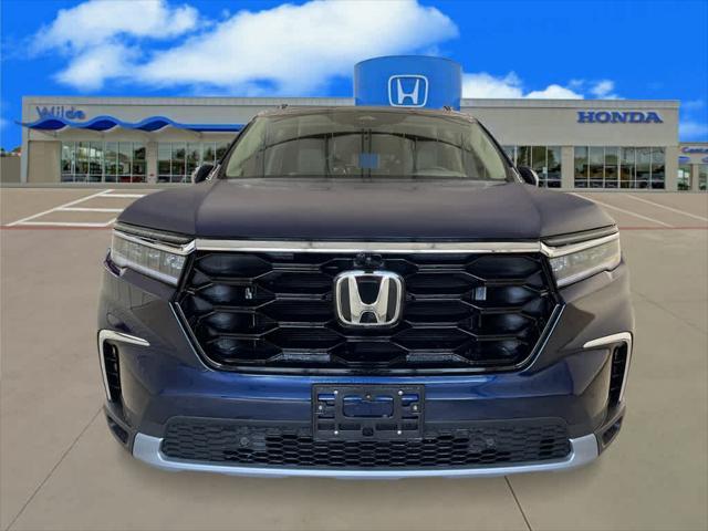 new 2025 Honda Pilot car, priced at $54,530