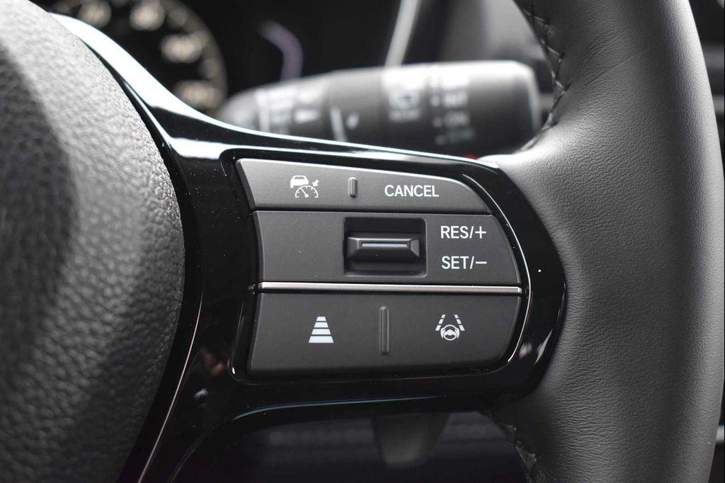 new 2025 Honda Pilot car, priced at $49,991