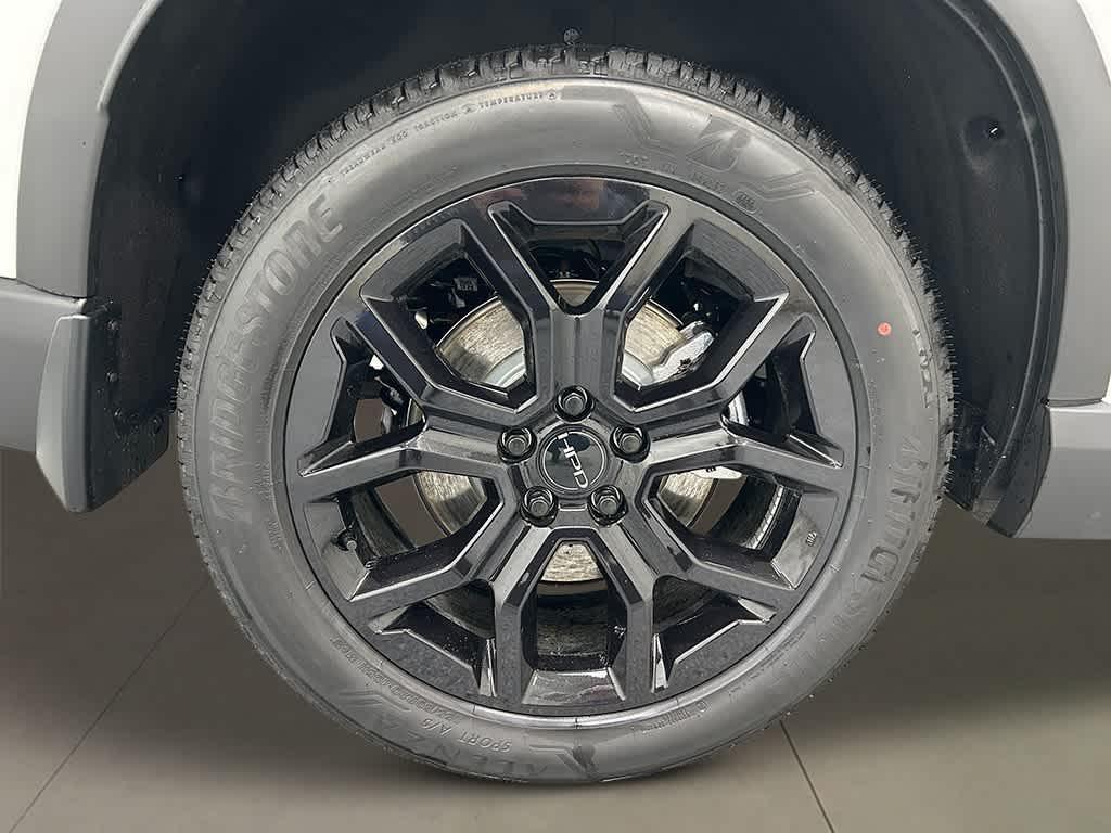 new 2025 Honda Pilot car, priced at $49,991