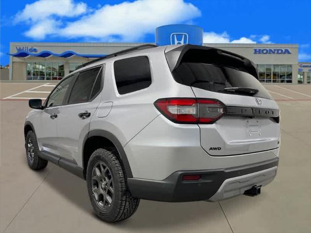 new 2025 Honda Pilot car, priced at $48,137