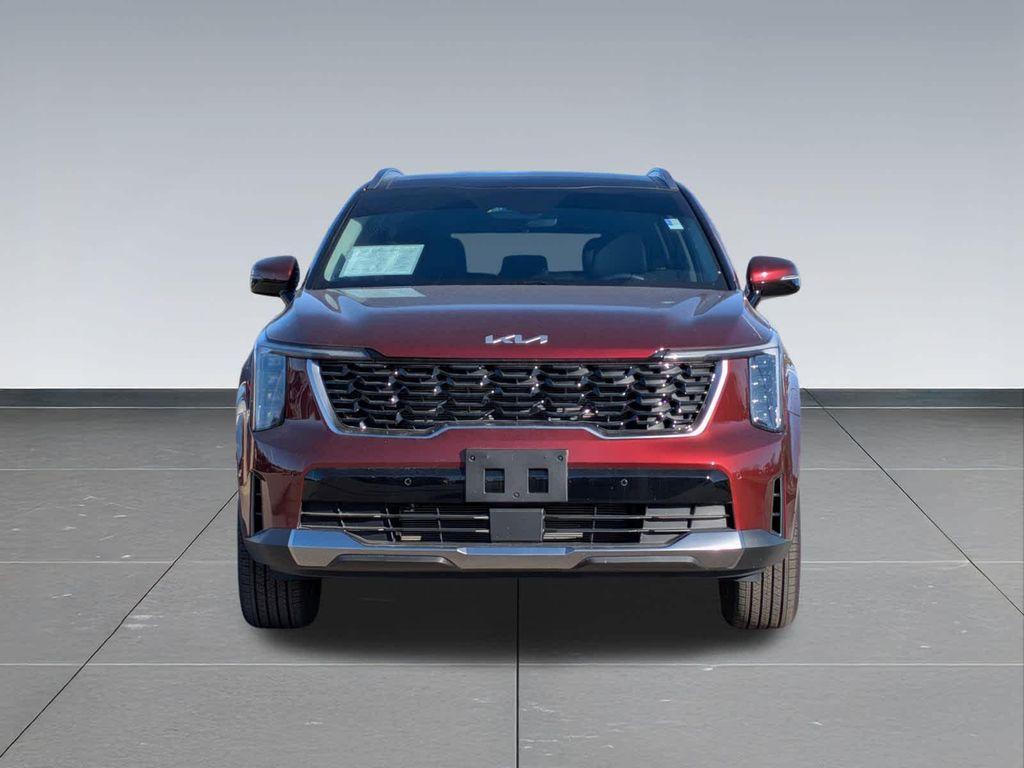 used 2025 Kia Sorento car, priced at $32,250