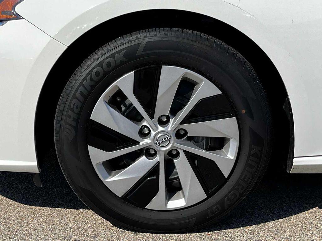 used 2024 Nissan Altima car, priced at $18,789