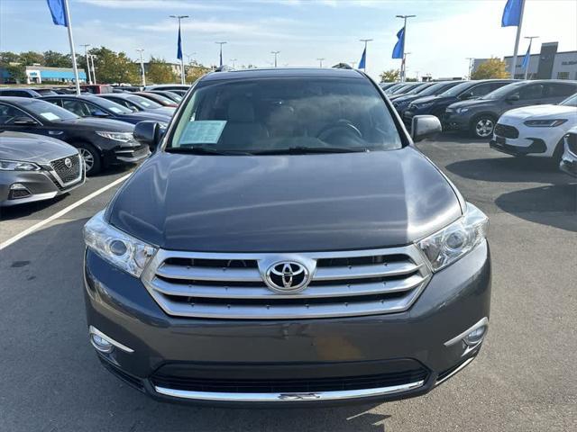 used 2013 Toyota Highlander car, priced at $13,888