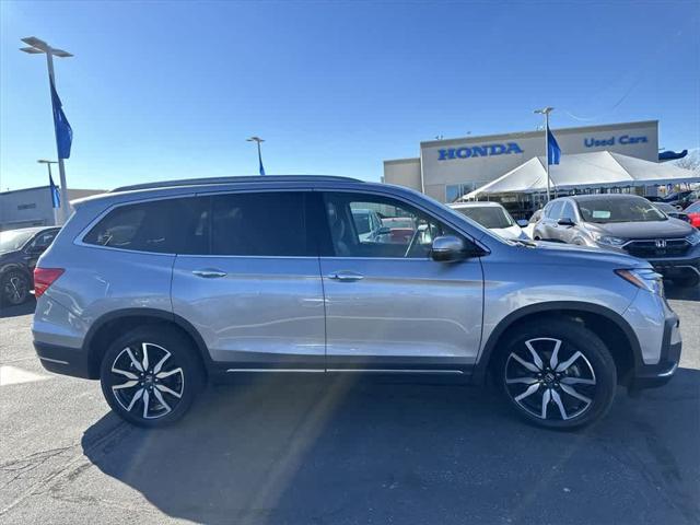 used 2022 Honda Pilot car, priced at $38,999