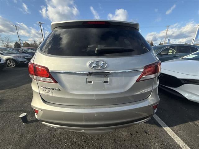 used 2017 Hyundai Santa Fe car, priced at $15,091