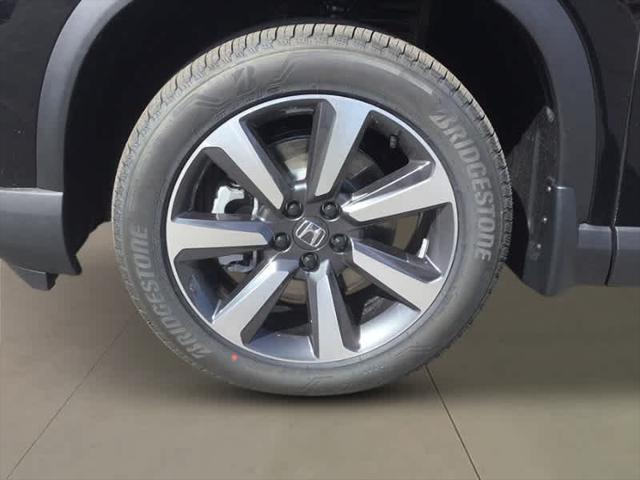 new 2025 Honda Pilot car, priced at $55,520