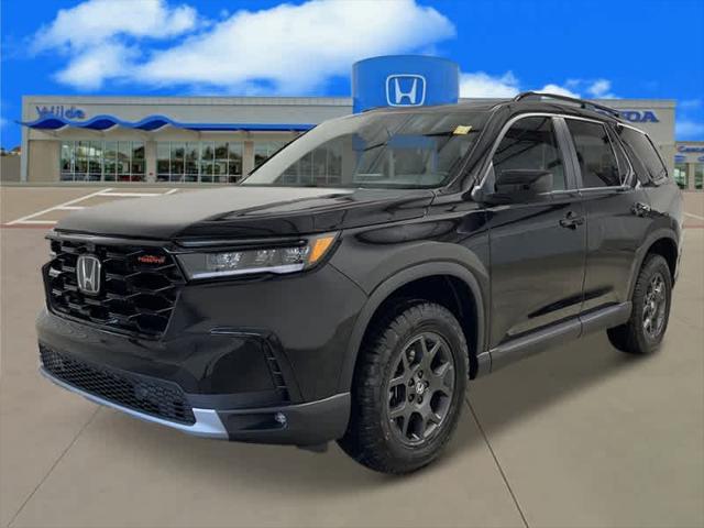 new 2025 Honda Pilot car, priced at $48,418