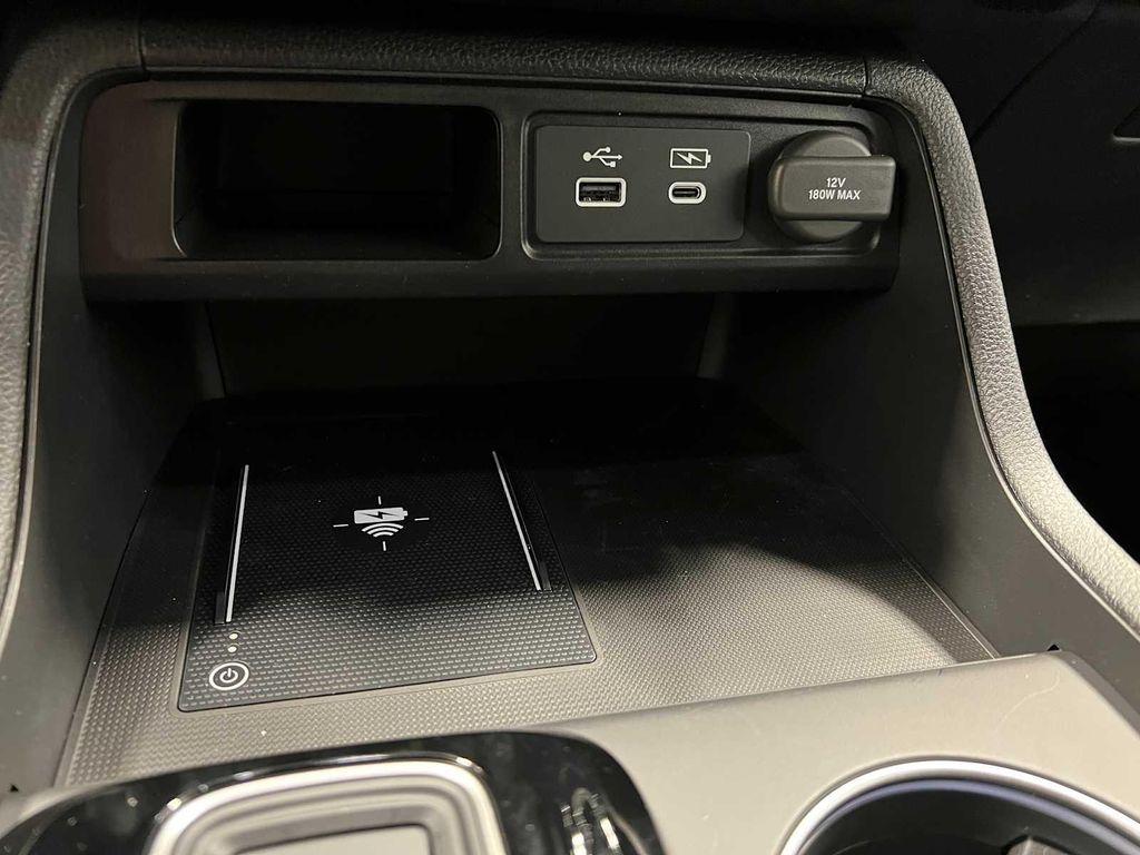 new 2025 Honda Pilot car, priced at $51,249