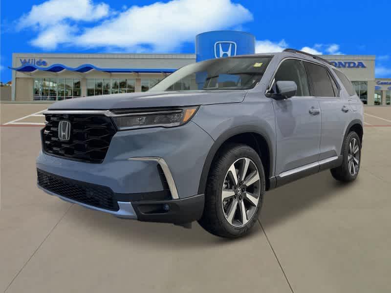 new 2025 Honda Pilot car, priced at $51,249