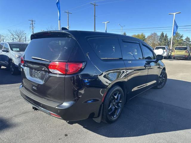 used 2019 Chrysler Pacifica car, priced at $13,843