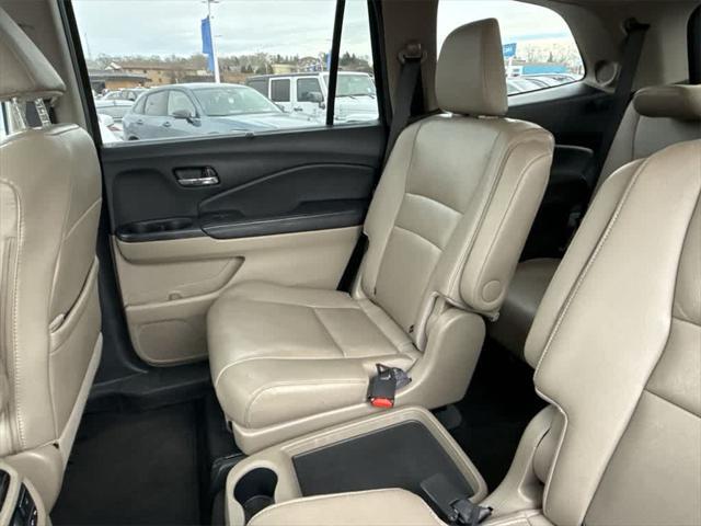 used 2021 Honda Pilot car, priced at $24,288