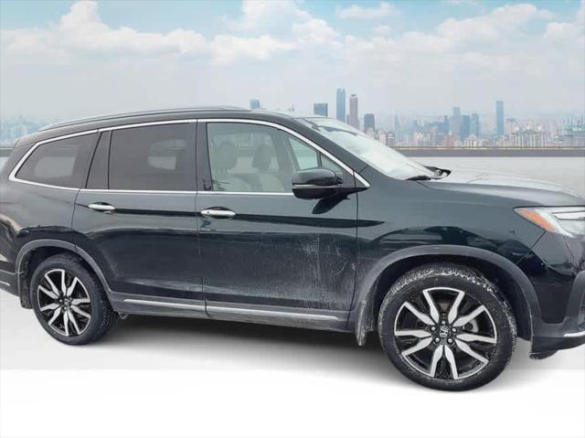 used 2021 Honda Pilot car, priced at $24,288