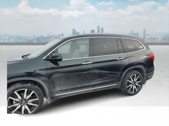 used 2021 Honda Pilot car, priced at $24,288