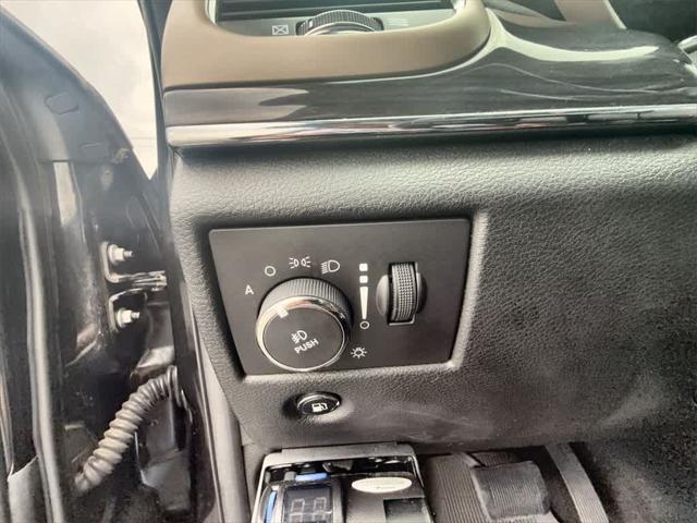 used 2016 Jeep Grand Cherokee car, priced at $17,798