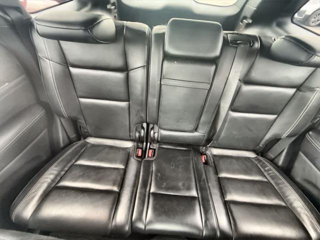 used 2016 Jeep Grand Cherokee car, priced at $17,798