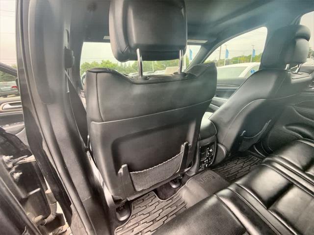 used 2016 Jeep Grand Cherokee car, priced at $17,798