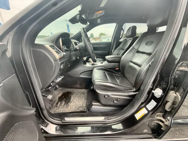 used 2016 Jeep Grand Cherokee car, priced at $17,798