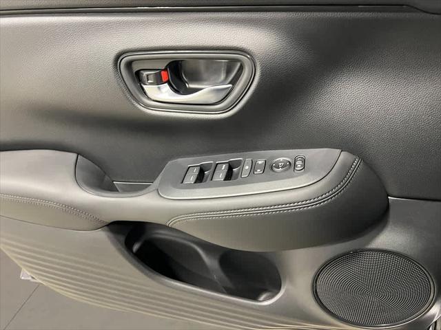 new 2025 Honda HR-V car, priced at $27,295