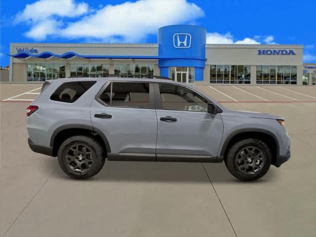 new 2025 Honda Pilot car, priced at $48,564