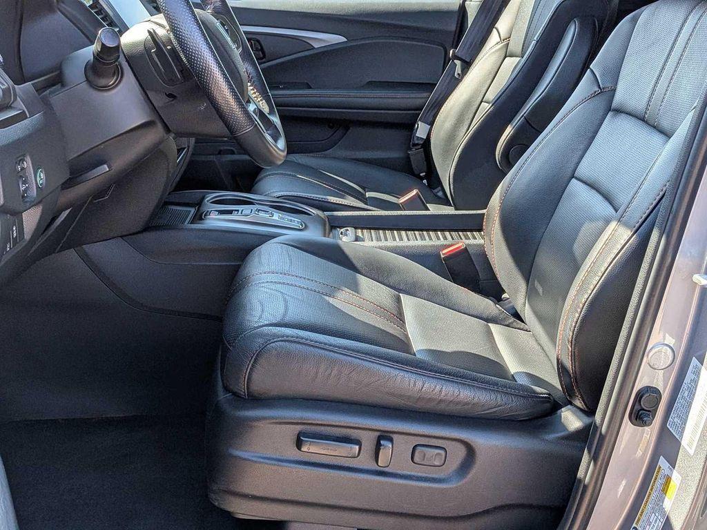 used 2022 Honda Passport car, priced at $31,808