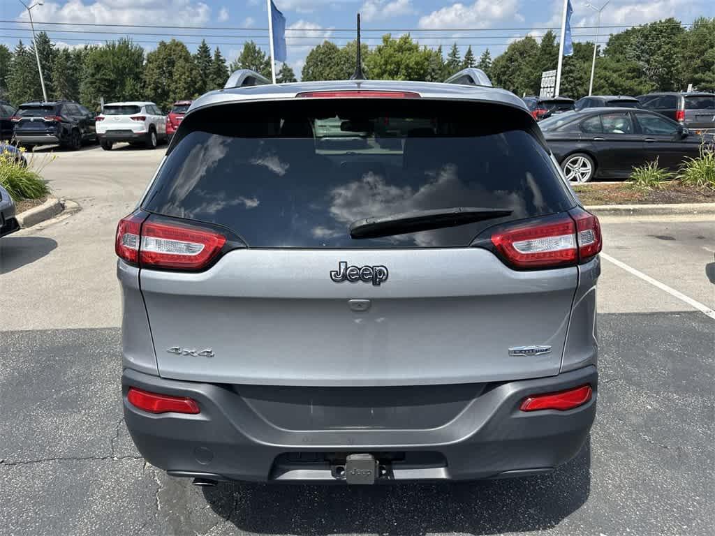 used 2015 Jeep Cherokee car, priced at $10,427