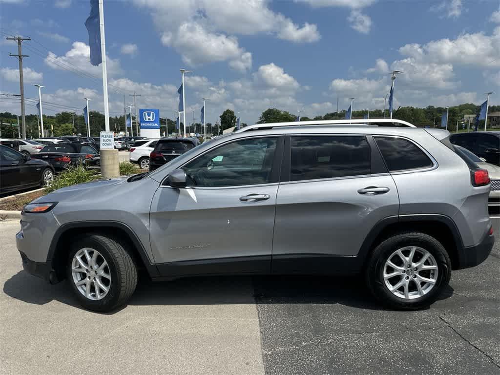 used 2015 Jeep Cherokee car, priced at $10,427