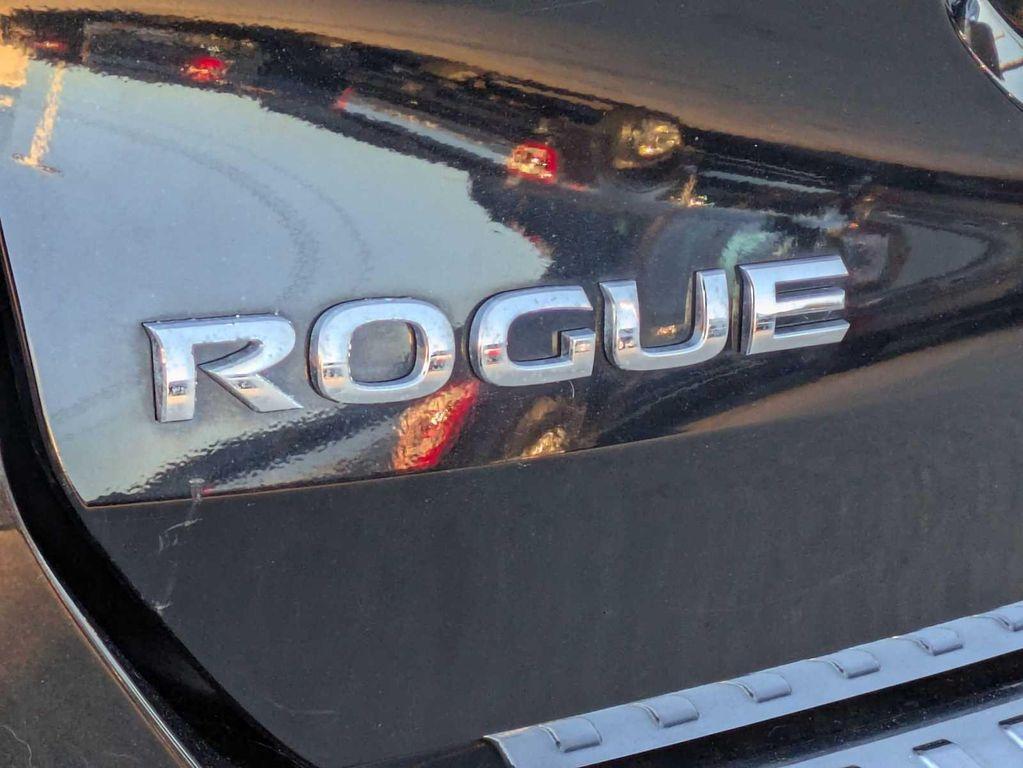 used 2014 Nissan Rogue car, priced at $8,986