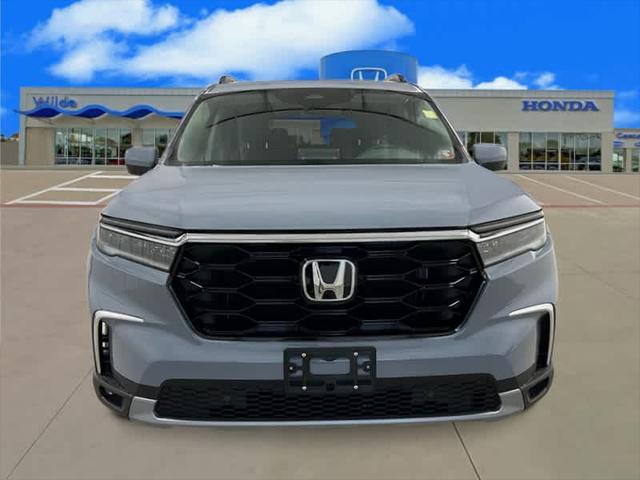 new 2025 Honda Pilot car, priced at $48,008