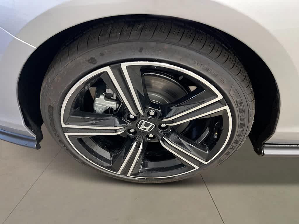 new 2025 Honda Accord Hybrid car, priced at $33,368