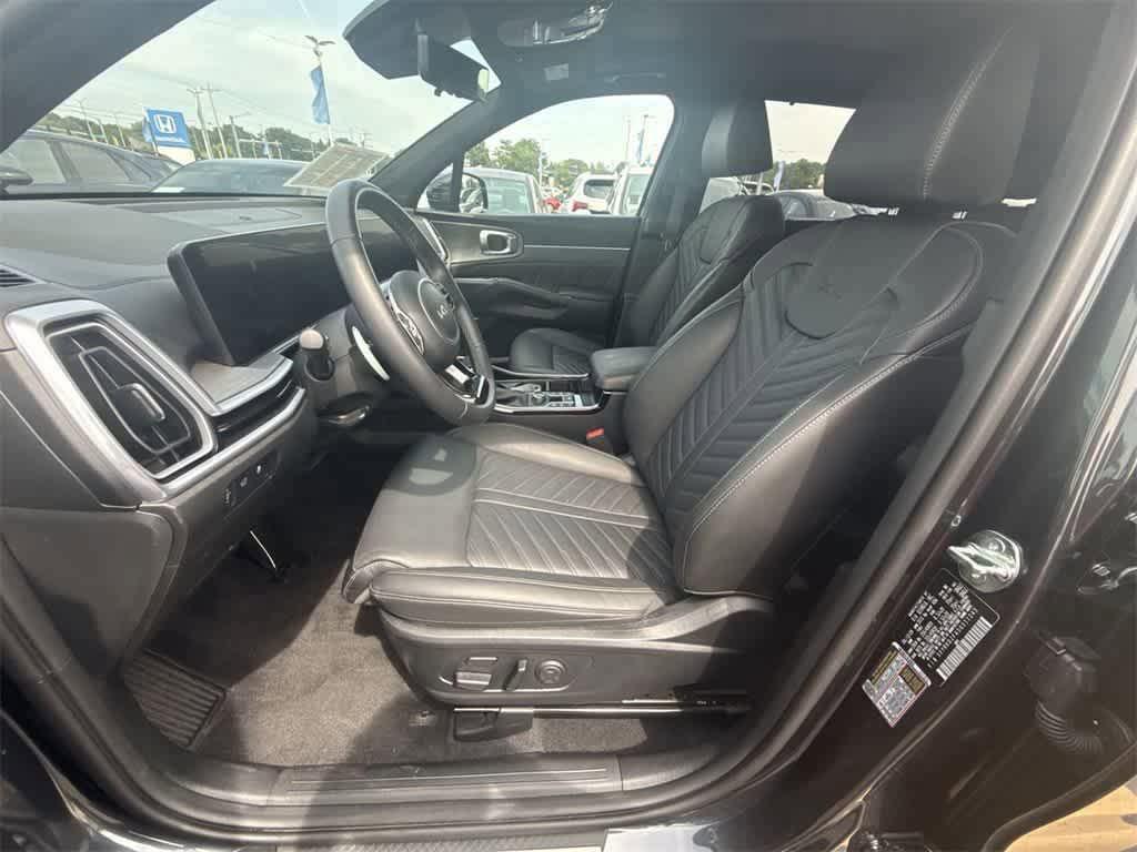 used 2025 Kia Sorento car, priced at $36,754
