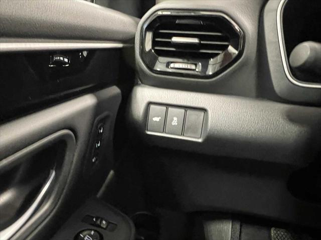 new 2025 Honda Pilot car, priced at $45,244