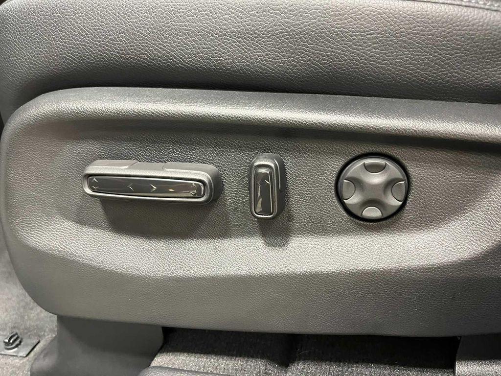 new 2026 Honda Odyssey car, priced at $42,937