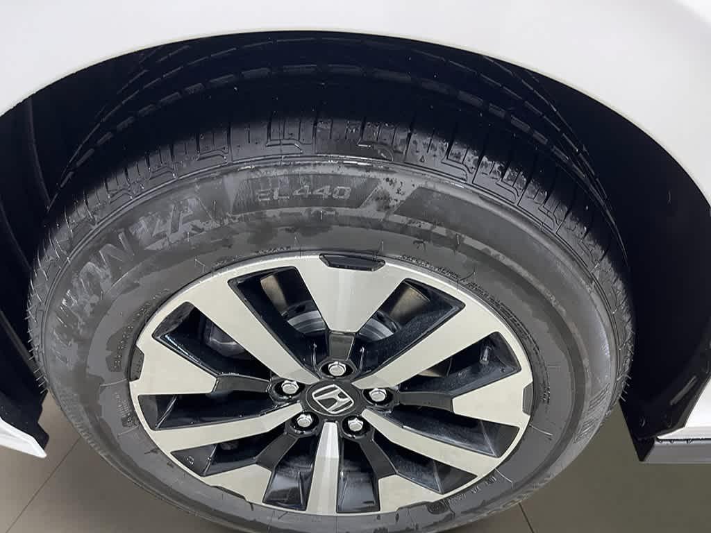 new 2026 Honda Odyssey car, priced at $42,937