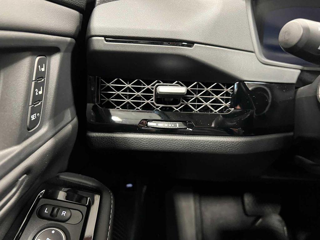 new 2025 Honda Accord Hybrid car, priced at $38,152