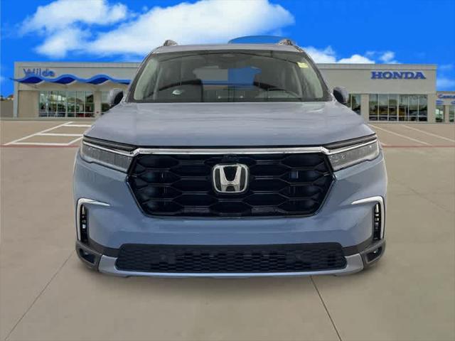 new 2025 Honda Pilot car, priced at $54,985