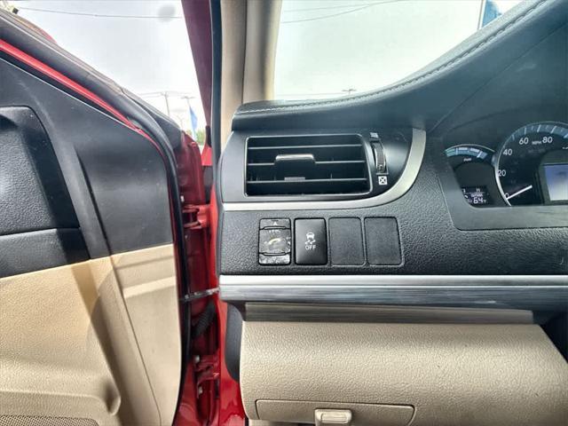 used 2012 Toyota Camry Hybrid car, priced at $13,128