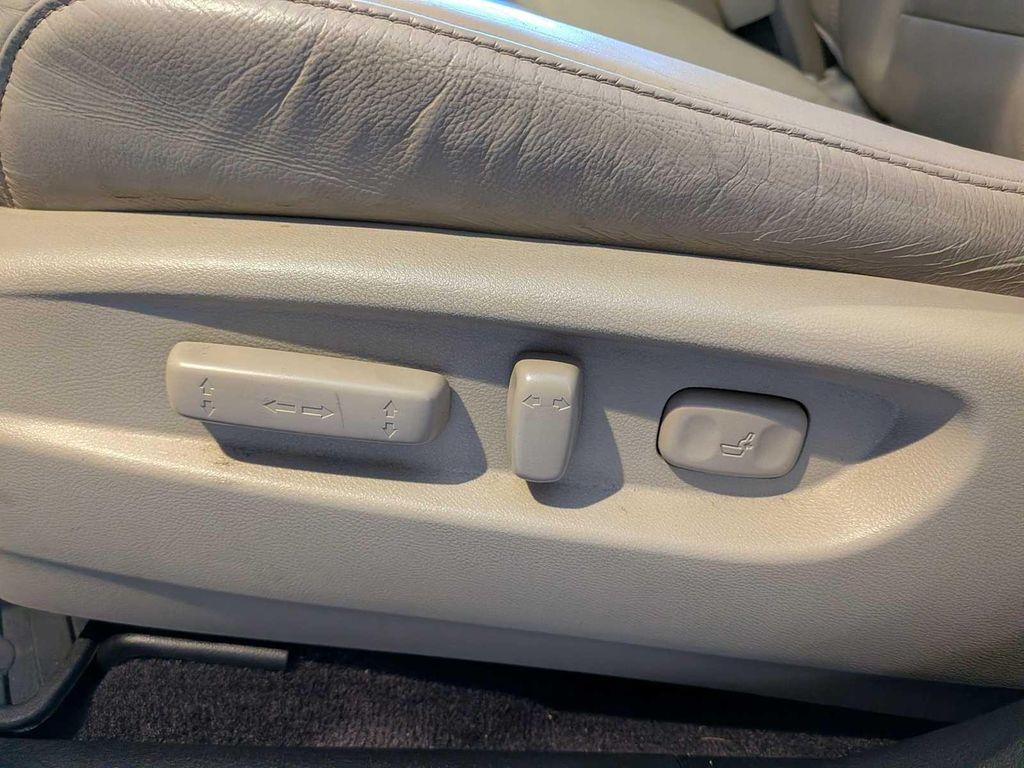 used 2018 Acura MDX car, priced at $21,674