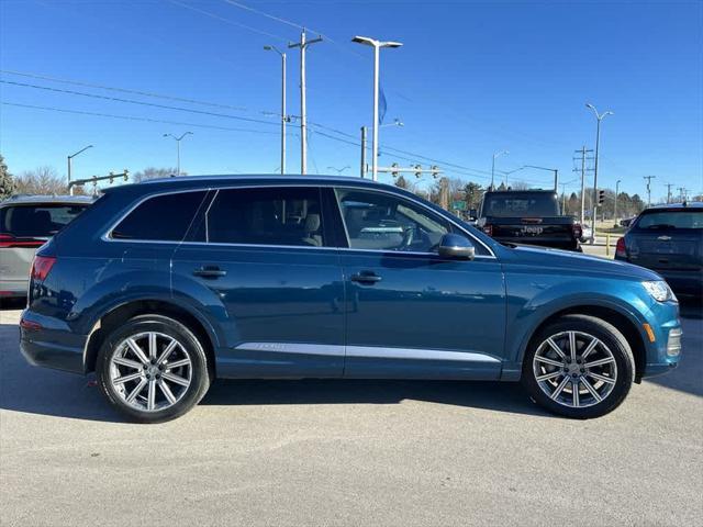 used 2018 Audi Q7 car, priced at $19,777