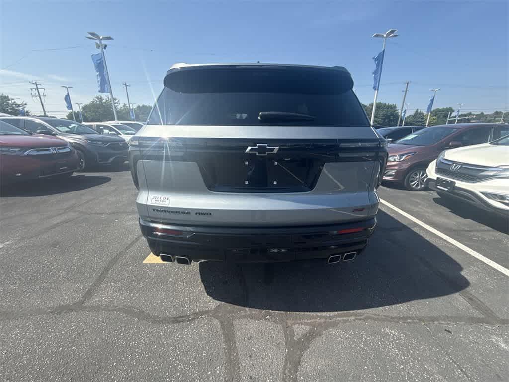 used 2024 Chevrolet Traverse car, priced at $51,981