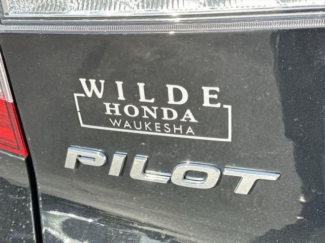 used 2022 Honda Pilot car, priced at $39,786