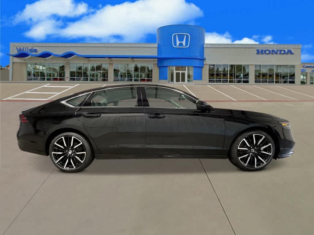 new 2025 Honda Accord Hybrid car, priced at $38,015