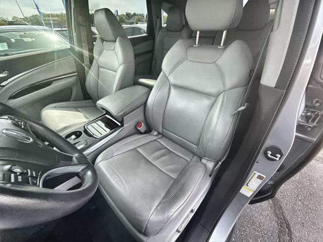 used 2016 Acura MDX car, priced at $21,786