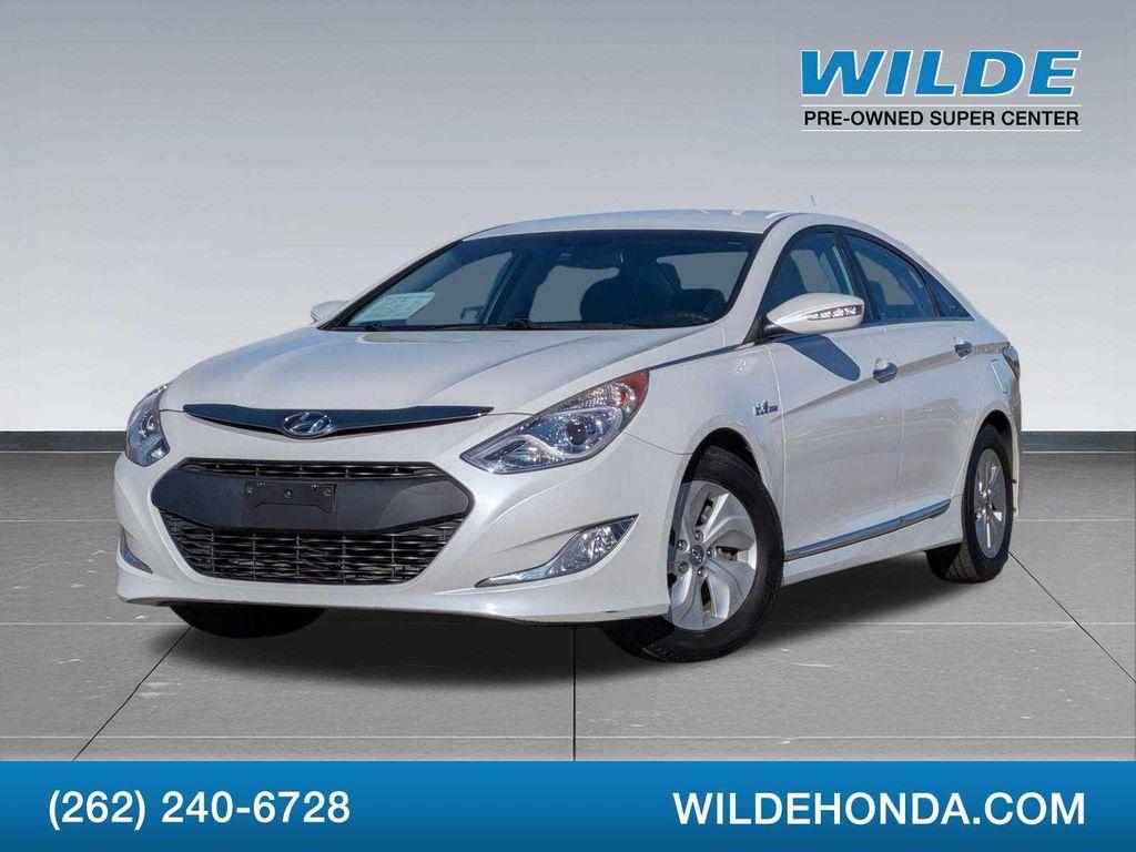 used 2014 Hyundai Sonata Hybrid car, priced at $9,453