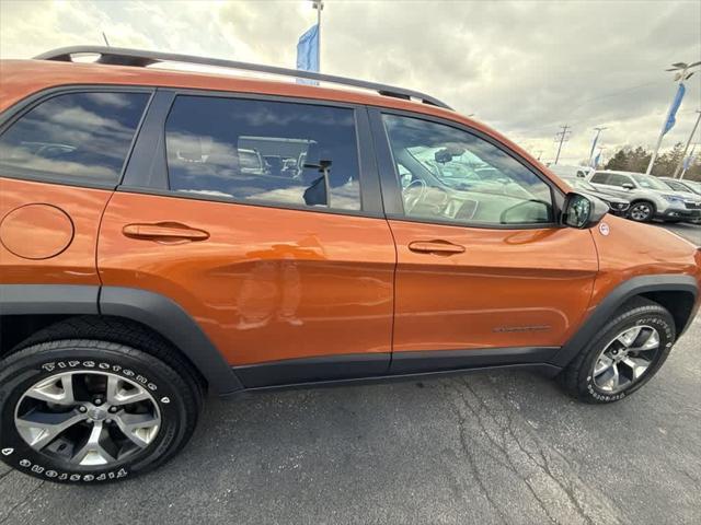 used 2016 Jeep Cherokee car, priced at $9,666