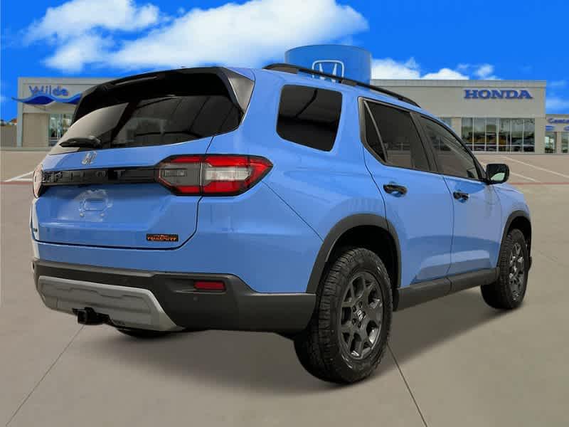 new 2025 Honda Pilot car, priced at $48,859