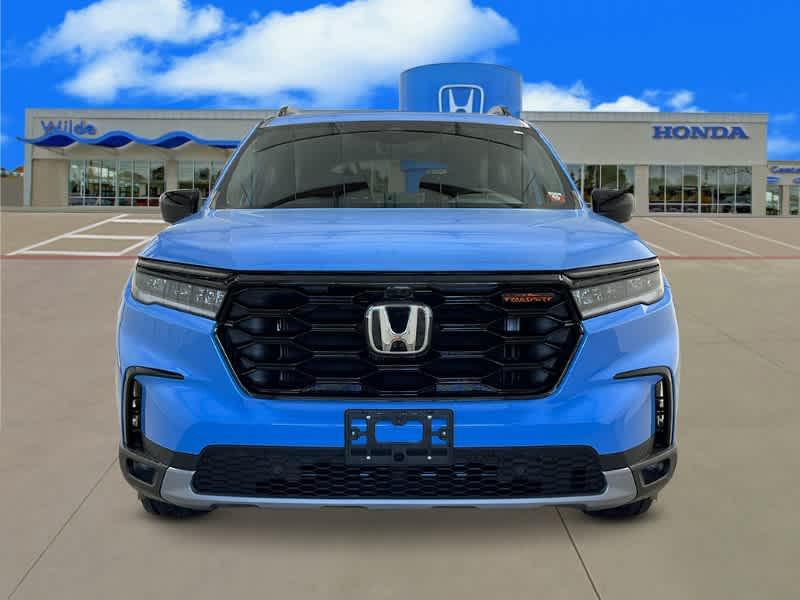 new 2025 Honda Pilot car, priced at $48,859